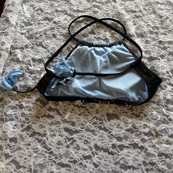 Mossimo Bikini Set - Picture 3 of 6